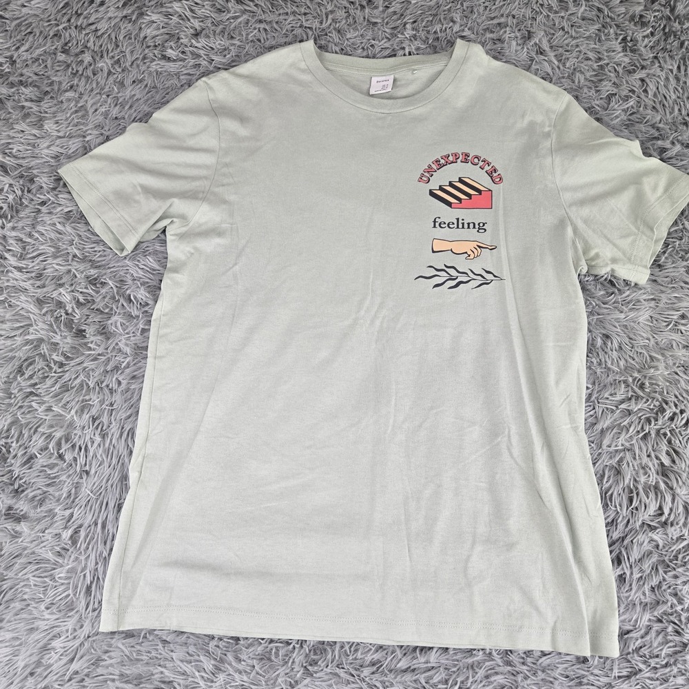 Bershka Boredom Presents Medium SeaFoam Short Sleeve Crew‎ Neck Graphic T-Shirt